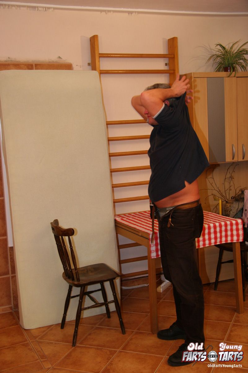 18 teen porn. Senior blows his sticky load  - XXX Dessert - Picture 7