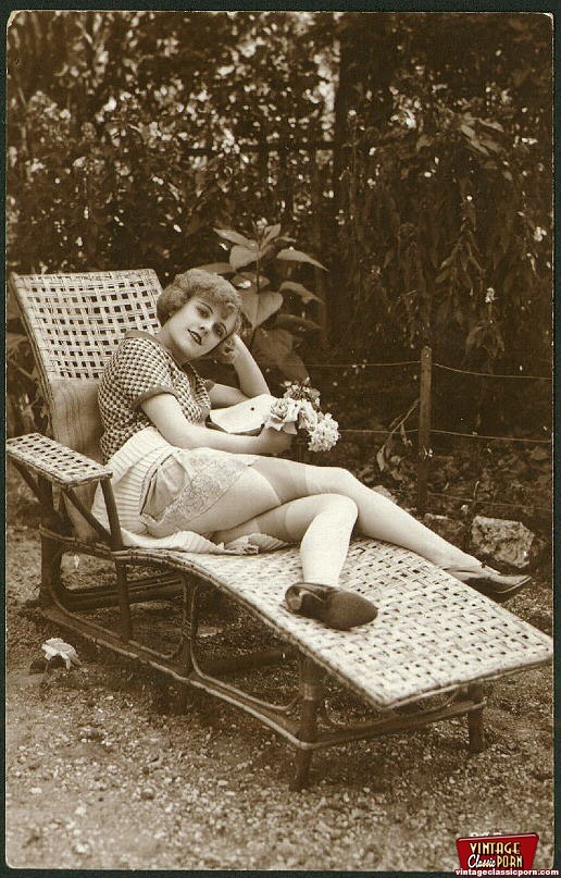 Perfect hairy pussy. Some very sexy and vin - XXX Dessert - Picture 8