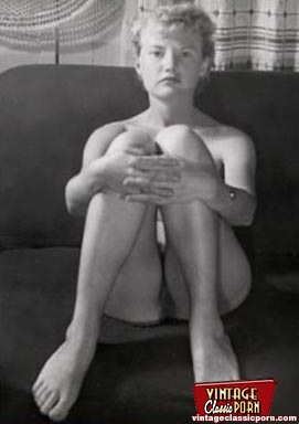 Xxx vintage porn. Naughty vintage housewive - XXX Dessert - Picture 4