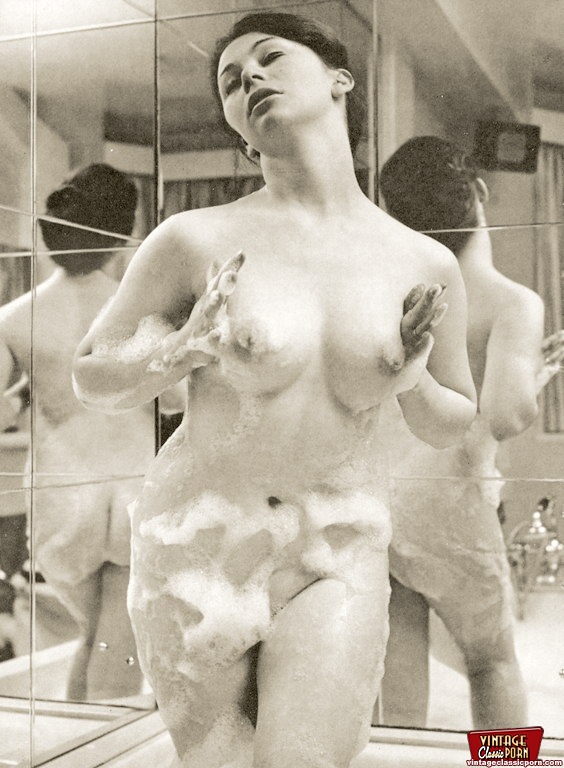 Hairy porn. Several ladies from the fifties - XXX Dessert - Picture 6