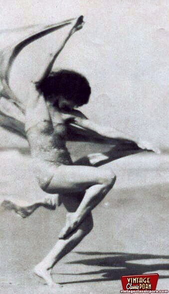 Hairy bush. Several sixties beach babes pos - XXX Dessert - Picture 2