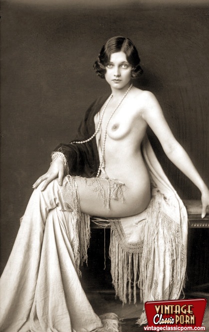 Hairypussy. Several stunning vintage girls  - XXX Dessert - Picture 1