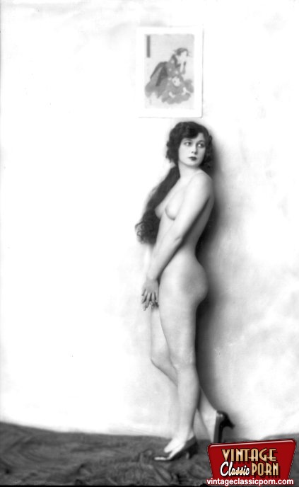Hairypussy. Several stunning vintage girls  - XXX Dessert - Picture 3