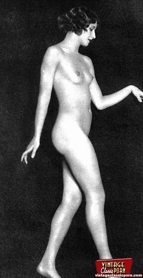 Old classic porn. Naughty vintage wifes in  - XXX Dessert - Picture 9