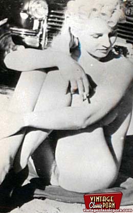 Classic xxx. Several vintage ladies showing - XXX Dessert - Picture 9