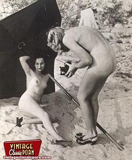 Retro xxx porn. Some horny ladies from the  - XXX Dessert - Picture 2