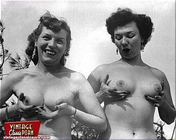 Retro xxx porn. Some horny ladies from the  - XXX Dessert - Picture 6