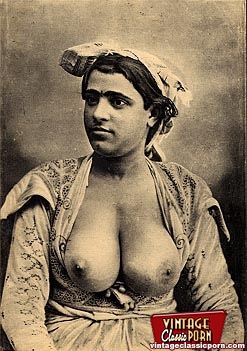 Vintage pornography. Ethnic vintage ladies  - XXX Dessert - Picture 2