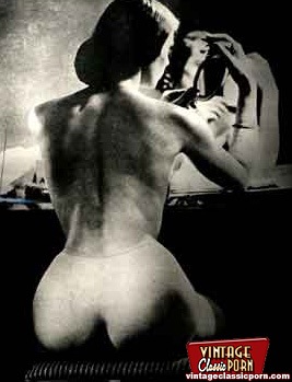 Classic girl porn. Several sensual vintage  - XXX Dessert - Picture 9