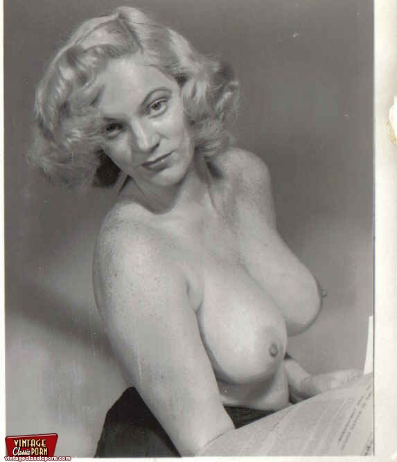 Vintage Teen Breasts - Retro porn. Exciting vintage ladies with en - XXX Dessert ...