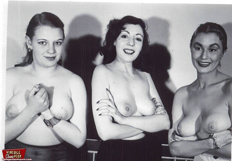 Retro porn. Exciting vintage ladies with en - XXX Dessert - Picture 7