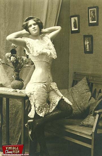 Natural hairy pussy. Several ladies from th - XXX Dessert - Picture 3