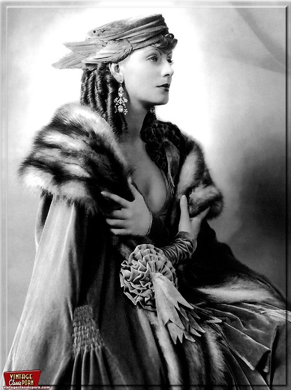 Natural hairy pussy. Several ladies from th - XXX Dessert - Picture 12