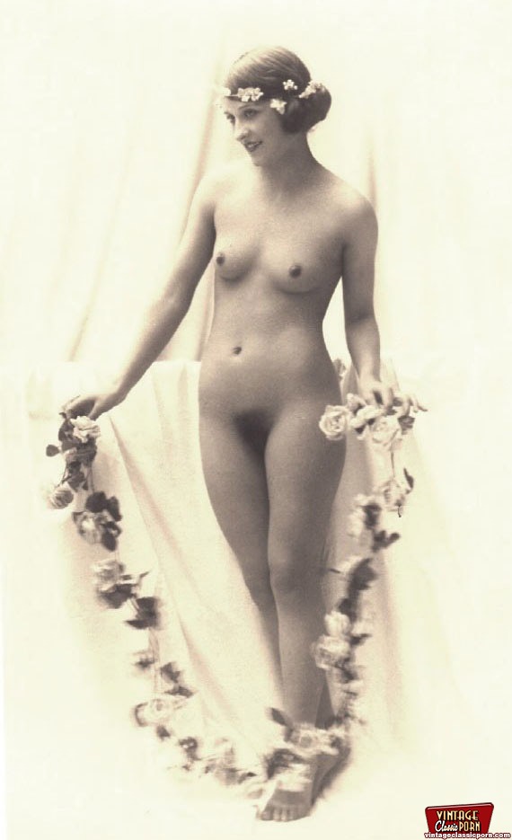 Horny hairy. Some vintage naked girls weari - XXX Dessert - Picture 8