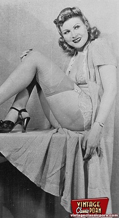 Very hairy pussy. Several sexy vintage ladi - XXX Dessert - Picture 8