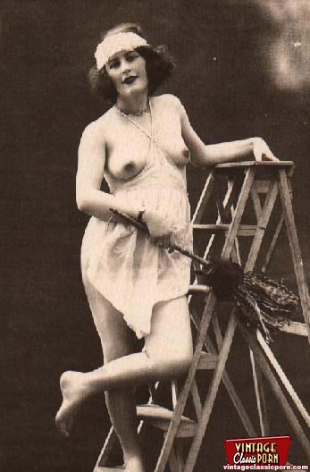 Hairy. Vintage girls wearing very sexy unde - XXX Dessert - Picture 10