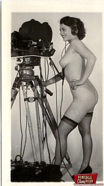 Classic xxx. Vintage chicks wear dark black - XXX Dessert - Picture 11