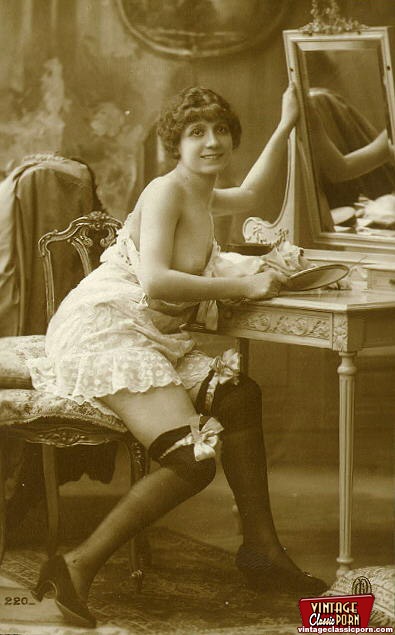 Vintage classic porn. Real horny vintage gi - XXX Dessert - Picture 5