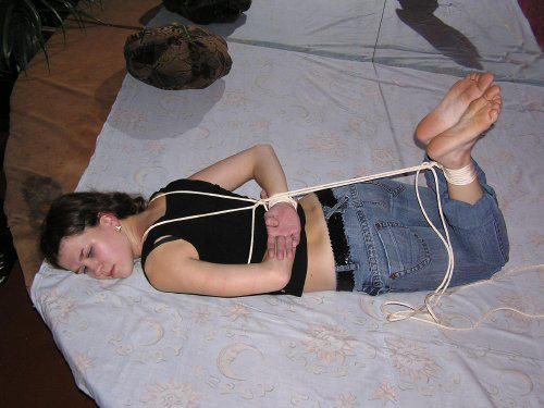 Bondage sex. Hot girls in bondage. - Unique Bondage - Pic 2