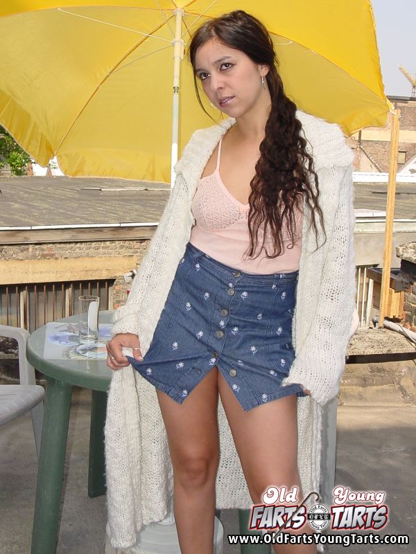 Young old sex. Teenage brunette enjoys a go - XXX Dessert - Picture 1