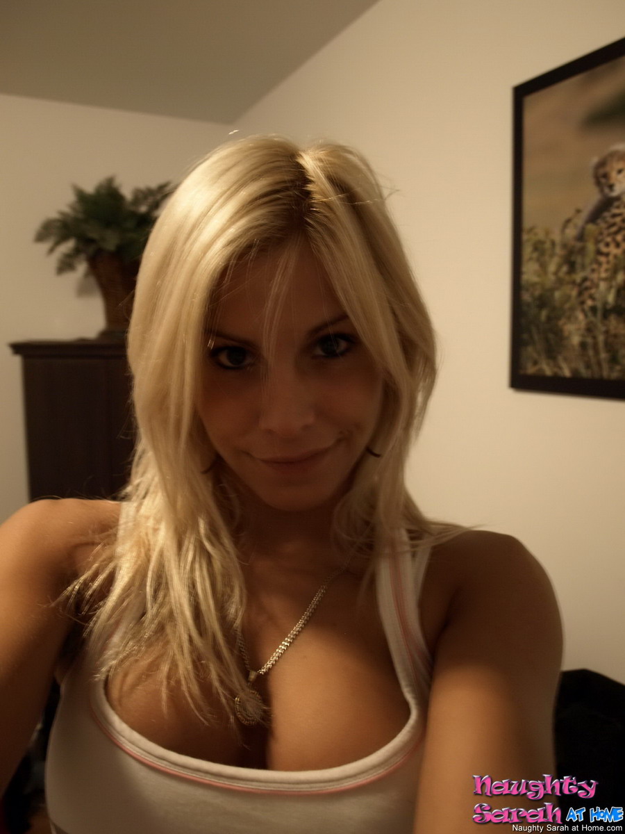 Blonde porno. In this Naughty Sarah video s - XXX Dessert - Picture 7