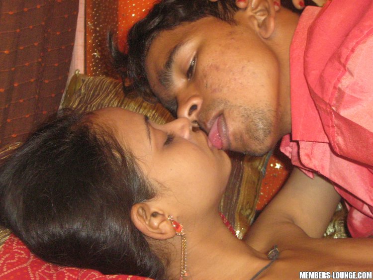 India porn star. Indian teen slut eating di - XXX Dessert - Picture 8