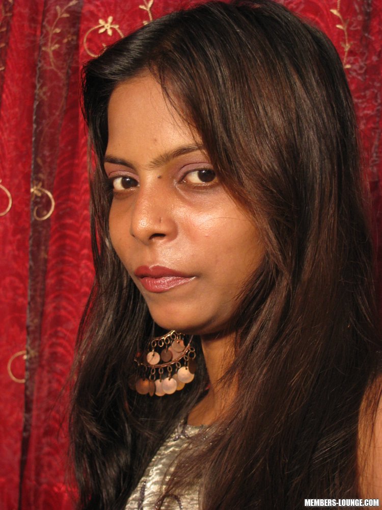 Porn of india. A gorgeus Indian teen. - XXX Dessert - Picture 5