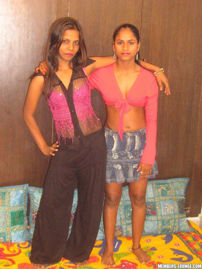Porn of india. Lesbian teens in action. - XXX Dessert - Picture 1