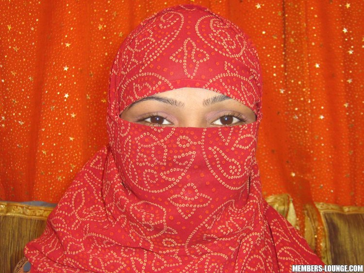 India nude girls. Indian slut gets dildo fu - XXX Dessert - Picture 3