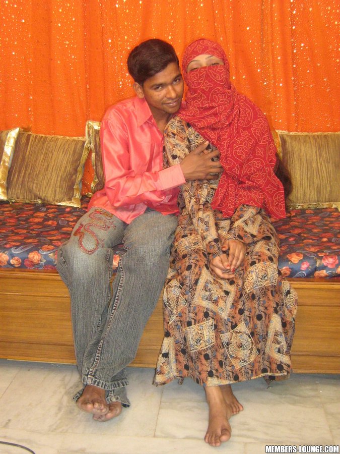 India nude girls. Indian slut gets dildo fu - XXX Dessert - Picture 6
