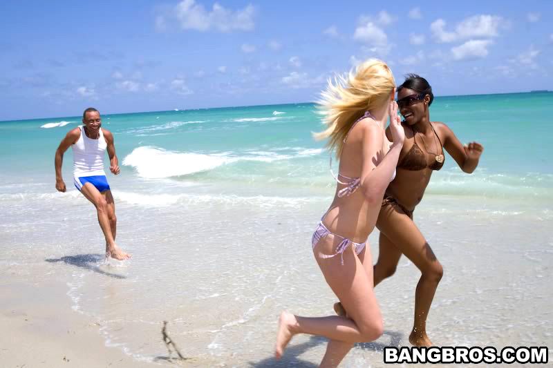 Big penis sex. Ramon was looking ridiculous - XXX Dessert - Picture 2