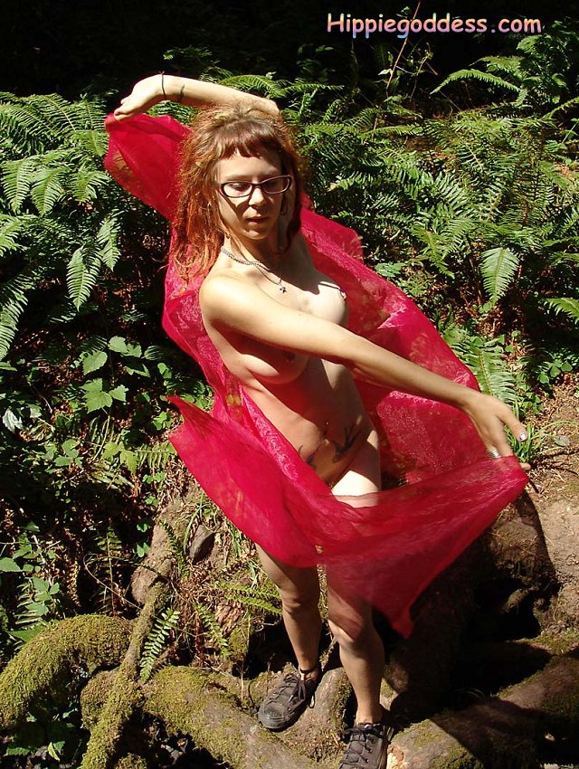 Hairy ladies. Natural Redhead strips and sh - XXX Dessert - Picture 1