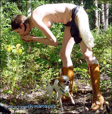 Hairy pussy. Hairy hippie girl out playing  - XXX Dessert - Picture 7