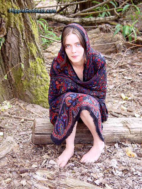 Hairy. Hairy hippie girl out playing naked  - XXX Dessert - Picture 15