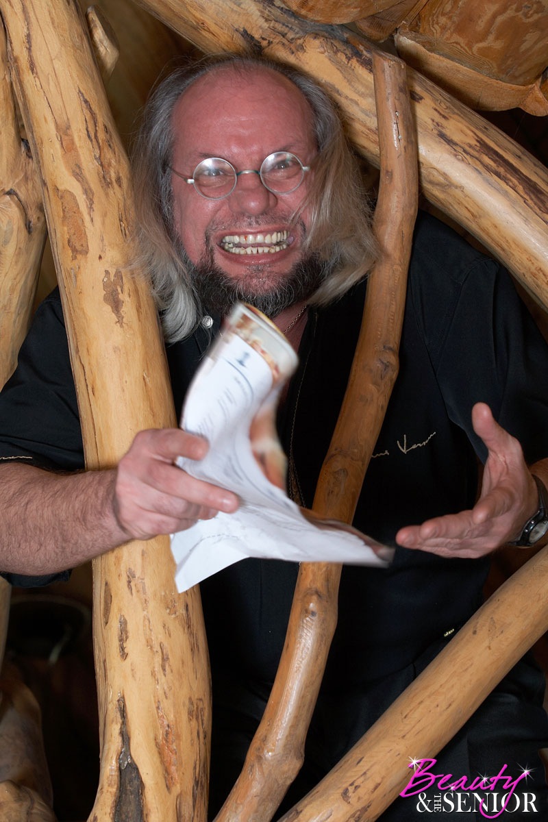 Young &amp; old sex. Cute chick fucks old s - XXX Dessert - Picture 3