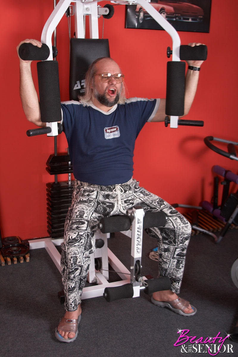 Young 18 teen porn. Old horny gymteacher fu - XXX Dessert - Picture 1