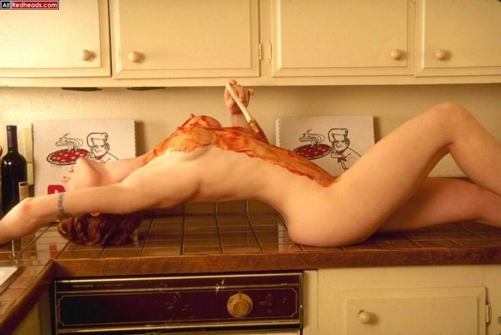 Hot redhead. Real Redhead covered in tomato - XXX Dessert - Picture 8