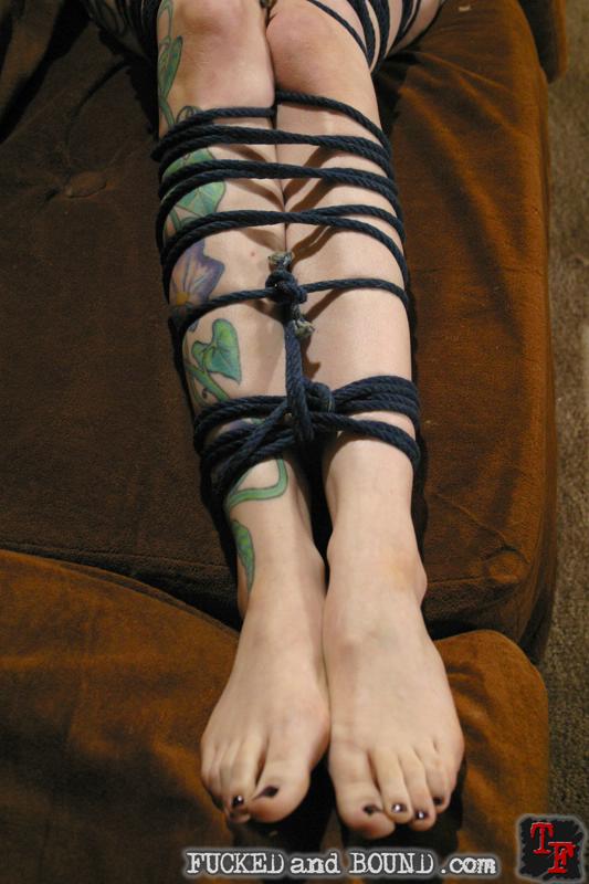 Pleasing her master - Unique Bondage - Pic 6