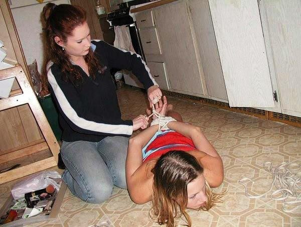 Amateur sex slaves tied up and showing off - Unique Bondage - Pic 12