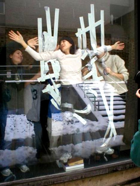 Amateur chick loves to suck cock when she in - Unique Bondage - Pic 1