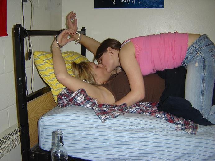 Amateur adorable girlfriends get dominated - Unique Bondage - Pic 2