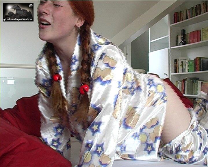 Redhead gets her spank first time in the mo - XXX Dessert - Picture 11