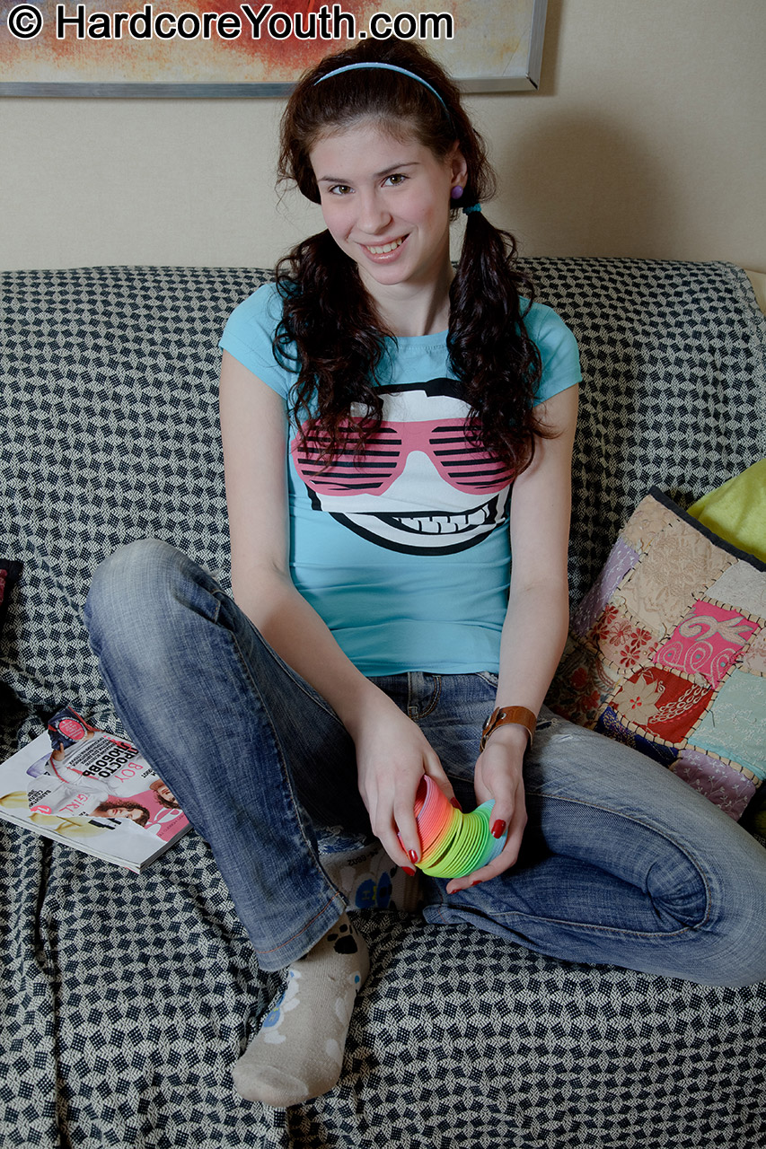 Cute daughter sucks and fucks a monster coc - XXX Dessert - Picture 1