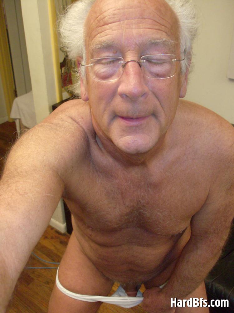 Very old gay men taking off his panties and making selfshots ...