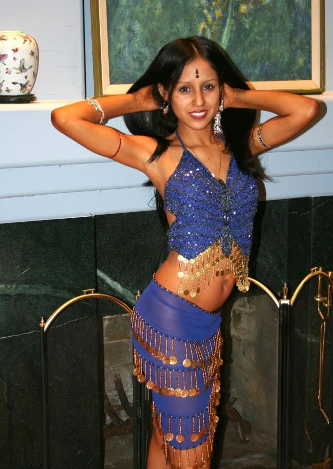 Shy Indian Sulmi go all out in hot threesom - XXX Dessert - Picture 2