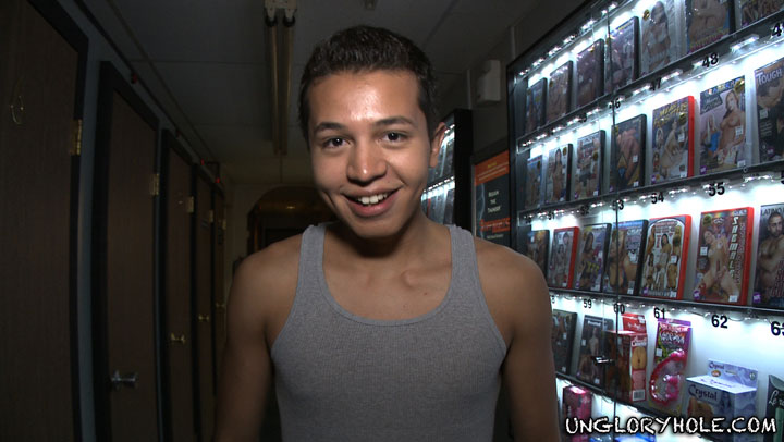 Amazed guy unexpected he was blown by a guy - XXX Dessert - Picture 16