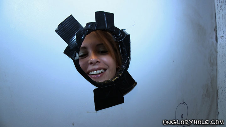 This guy seems to love the ungloryhole and  - XXX Dessert - Picture 2