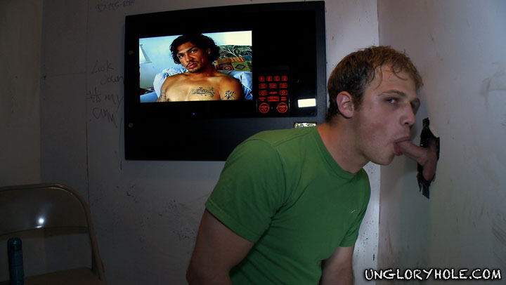 Straight guy become tricked by the ungloryh - XXX Dessert - Picture 10