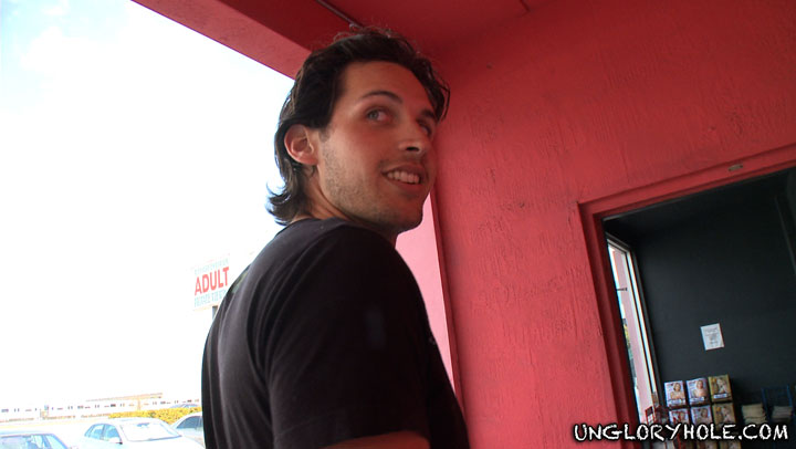 Straight guys queuing near the ungloryhole  - XXX Dessert - Picture 1