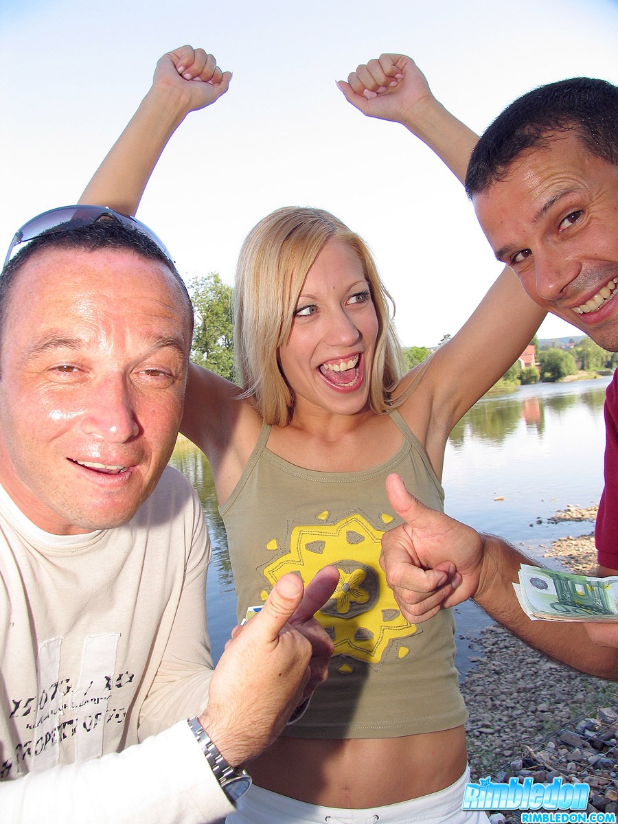 Lovely blonde teen gets picked up outdoors  - XXX Dessert - Picture 6